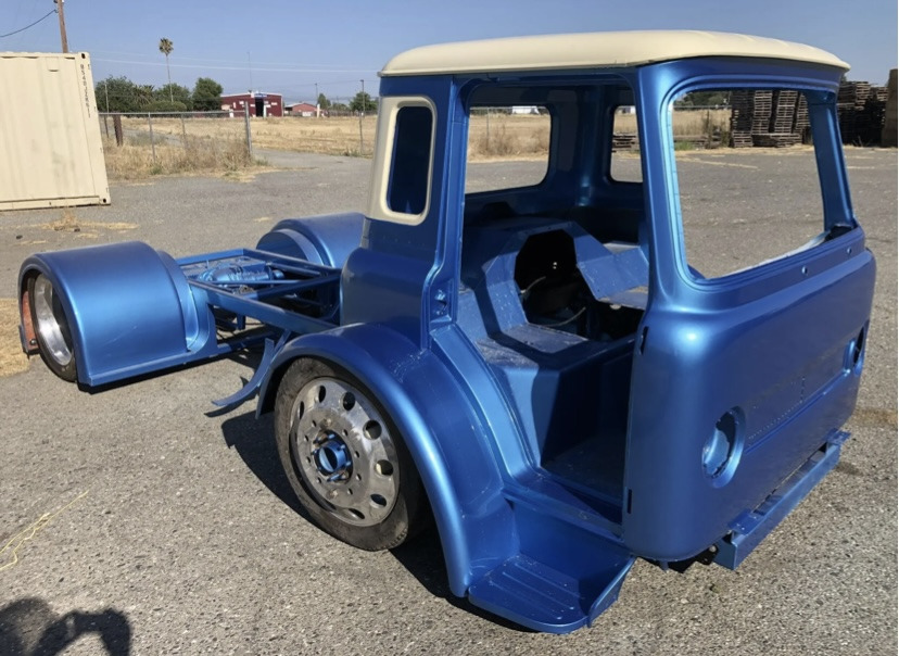 
								1967 International Custom COE full									