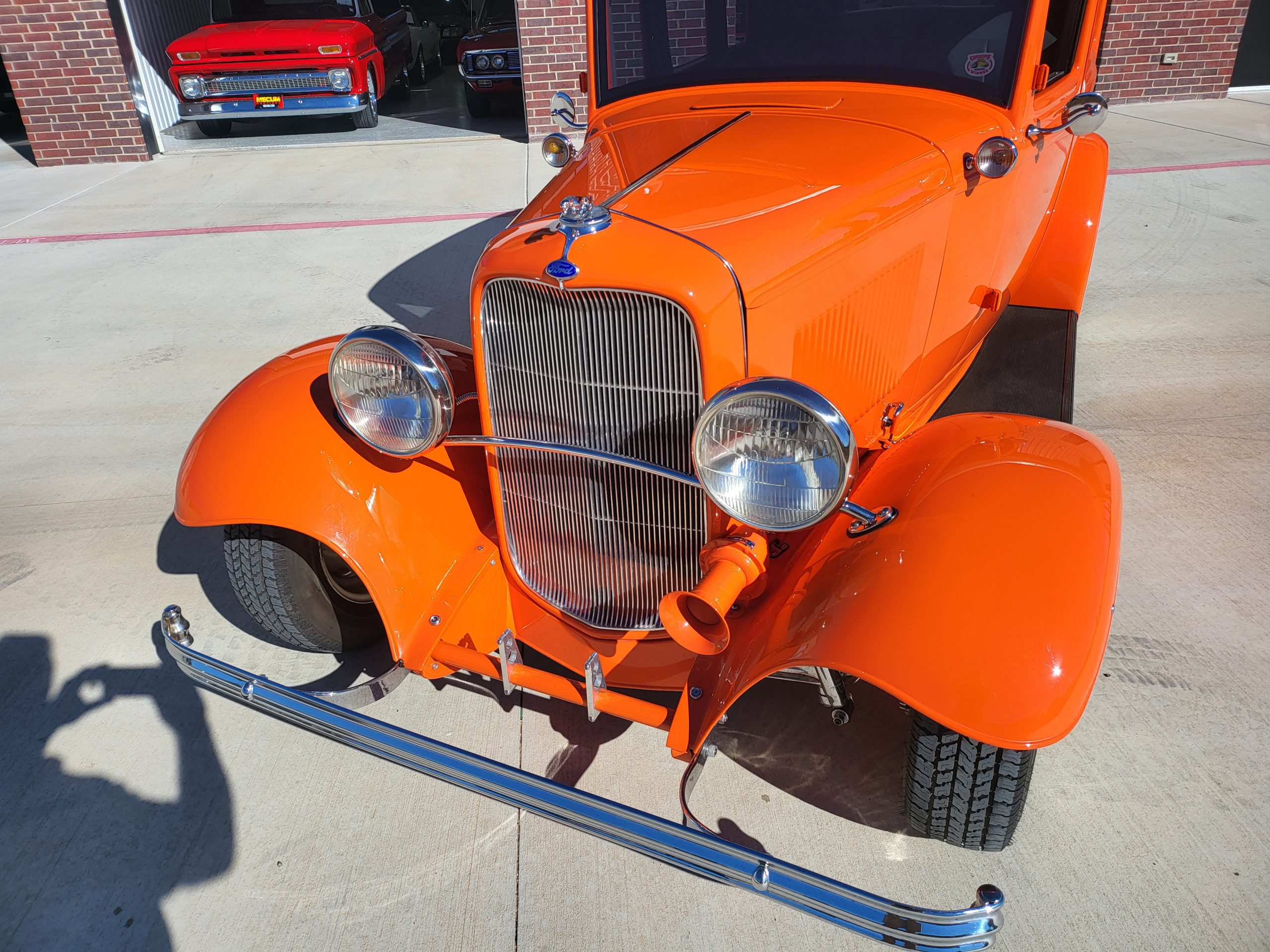 
								1932 Ford Custom Streetrod full									