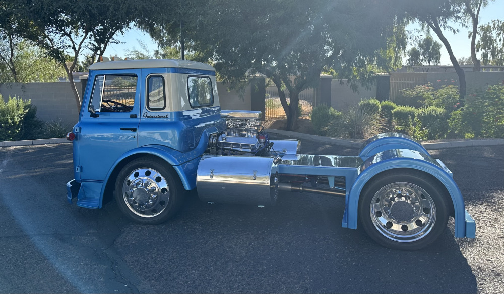 
								1967 International Custom COE full									