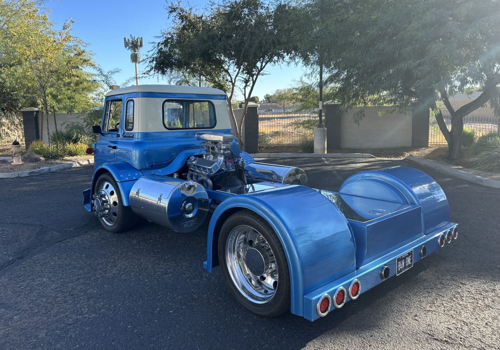 
								1967 International Custom COE full									