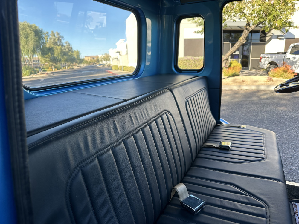 
								1967 International Custom COE full									