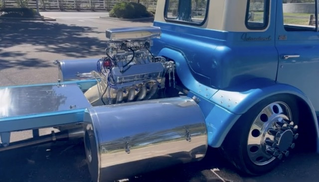 
								1967 International Custom COE full									