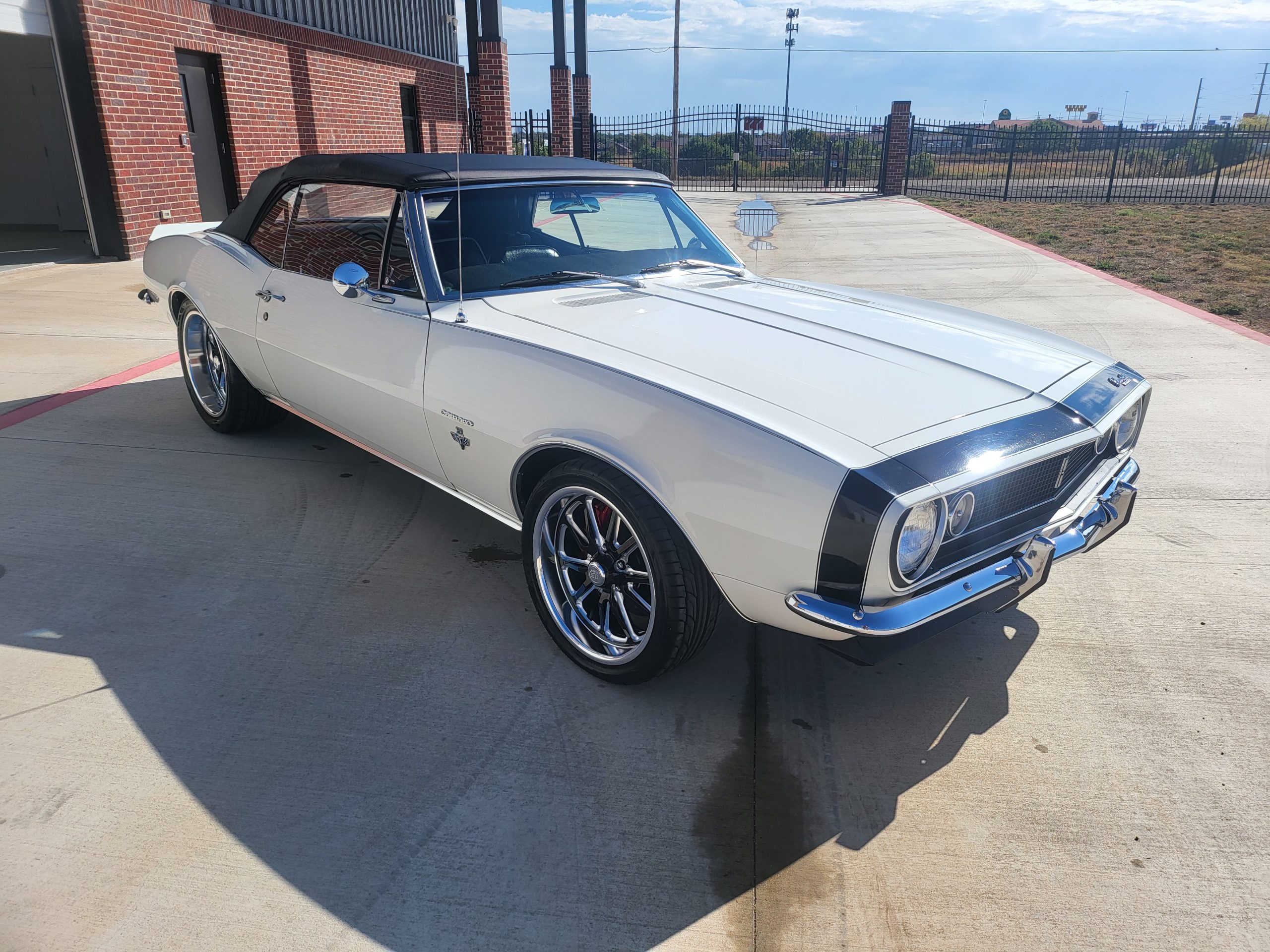 
								1967 Chevrolet Camaro Convertible full									