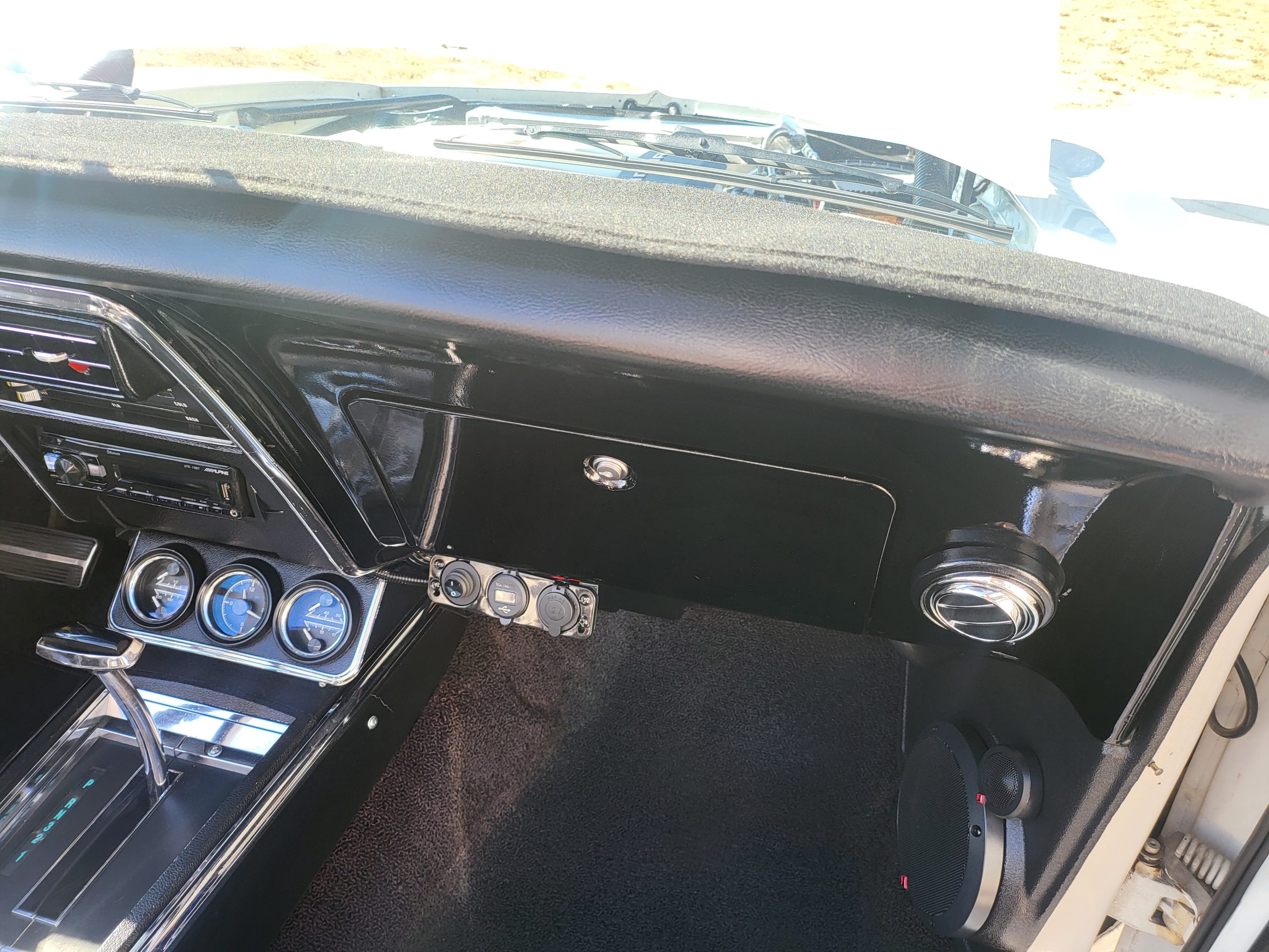 
								1967 Chevrolet Camaro Convertible full									