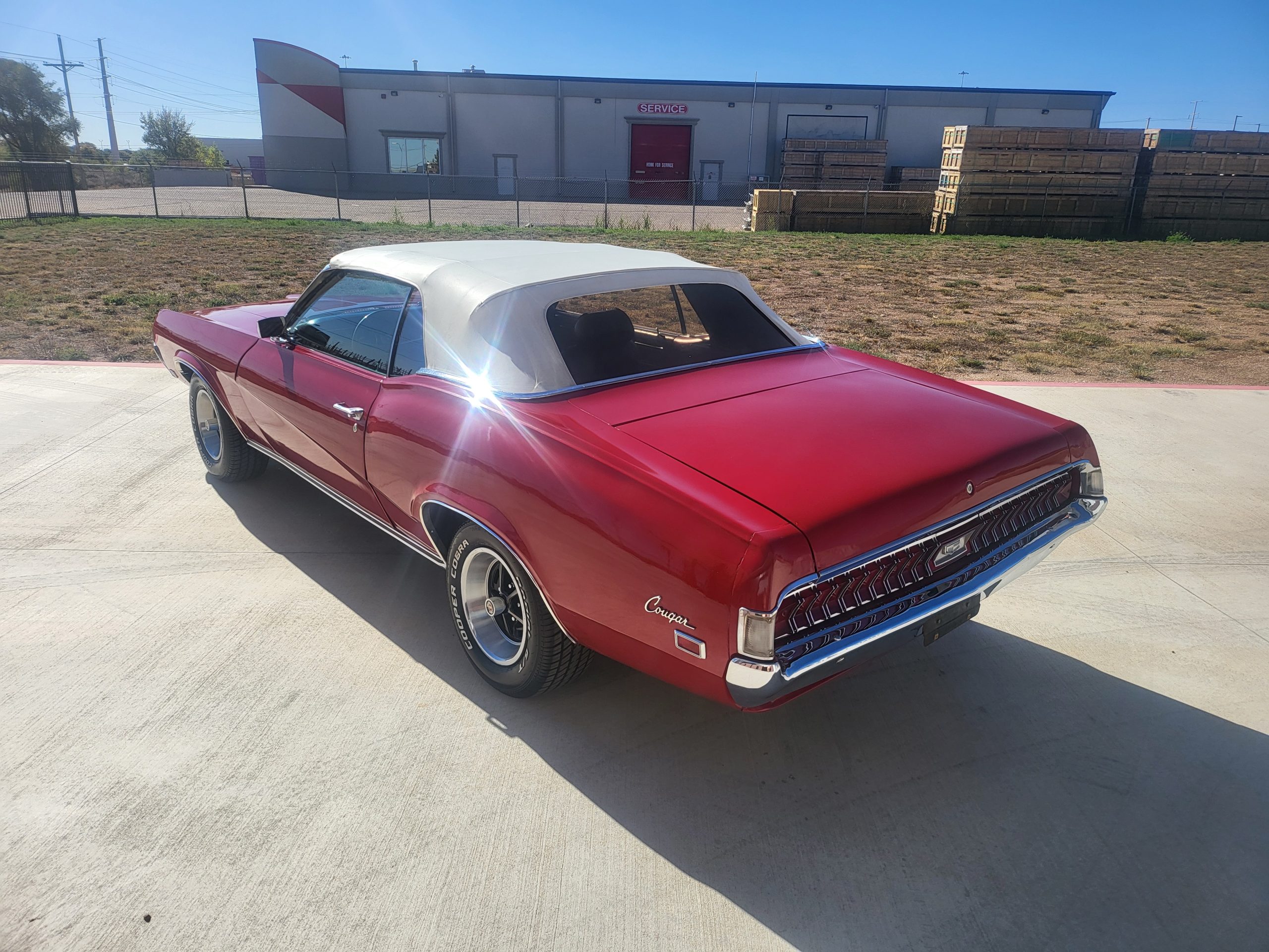 
								1969 Mercury Cougar Convertible full									