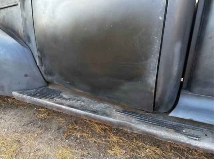 
								1939 Studebaker Coupe Express full									
