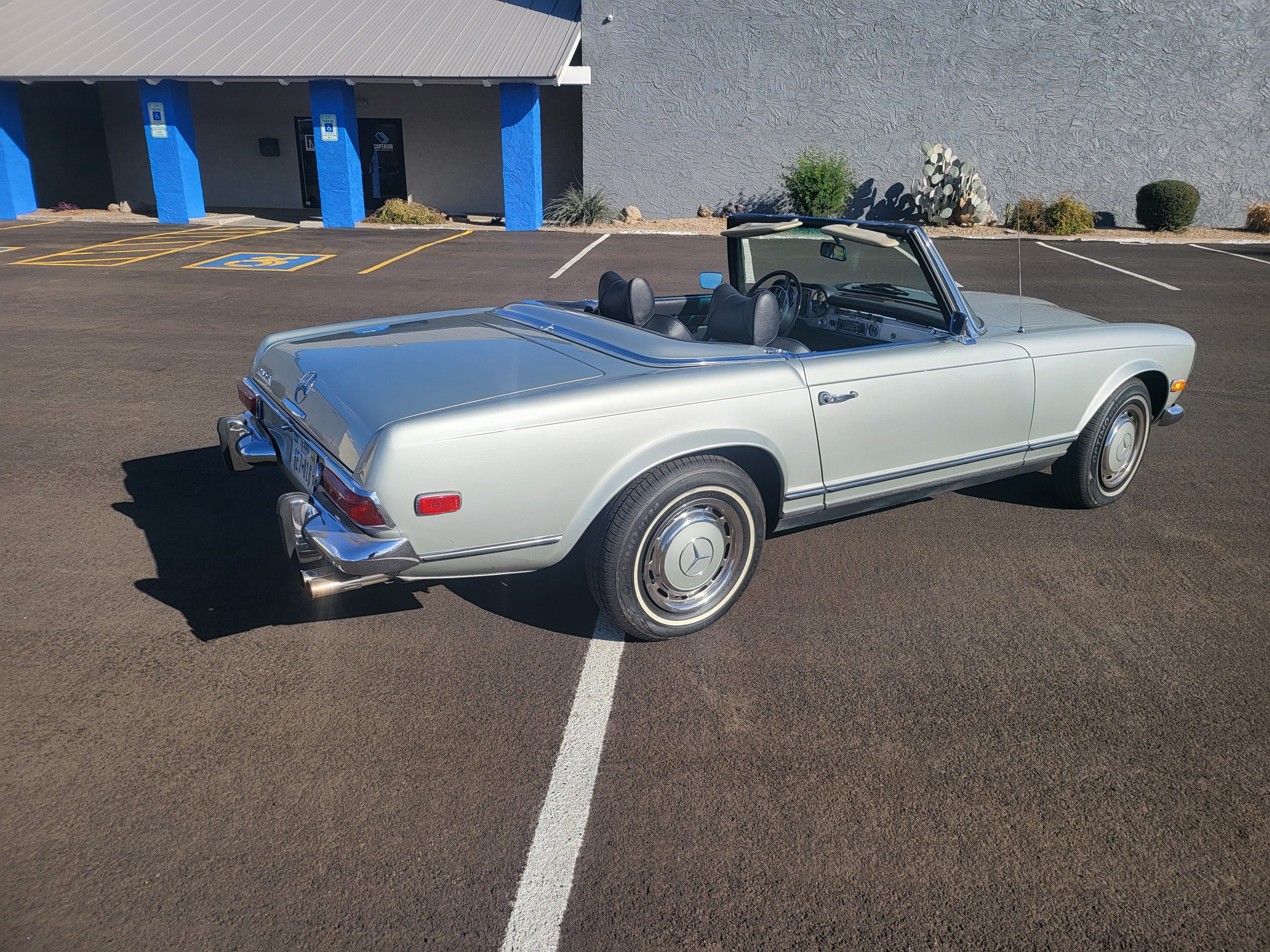 
								1969 Mercedes Benz 280SL Pagoda full									