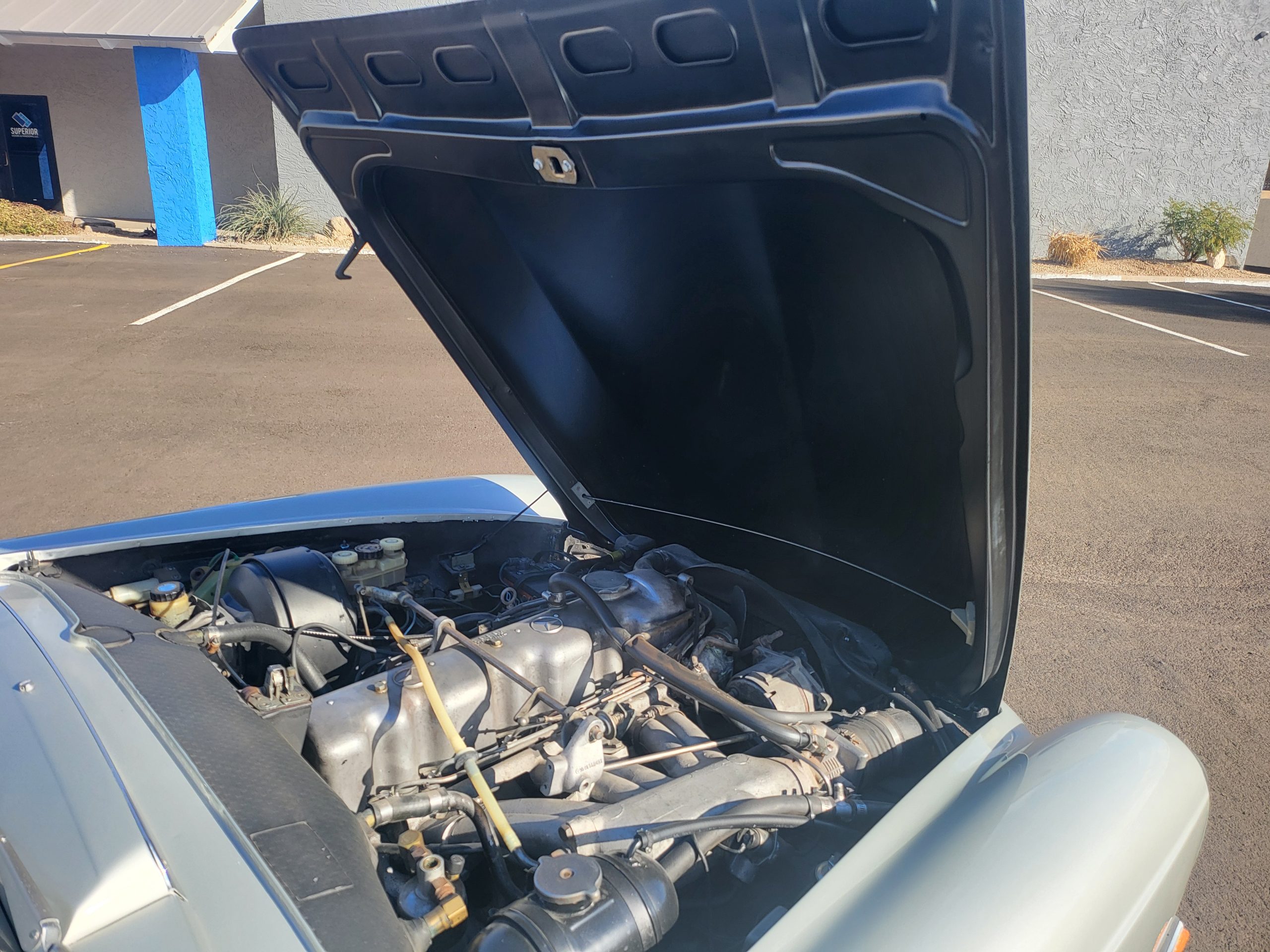 
								1969 Mercedes Benz 280SL Pagoda full									