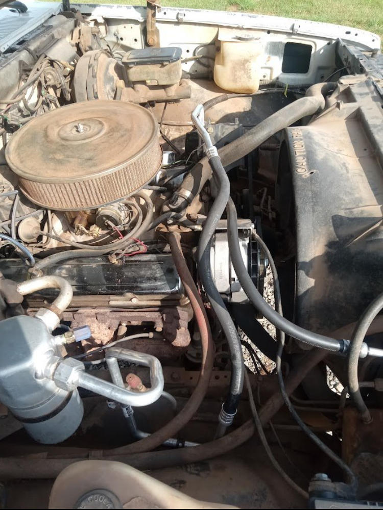 
								1985 GMC 1/2T Sierra Classic full									