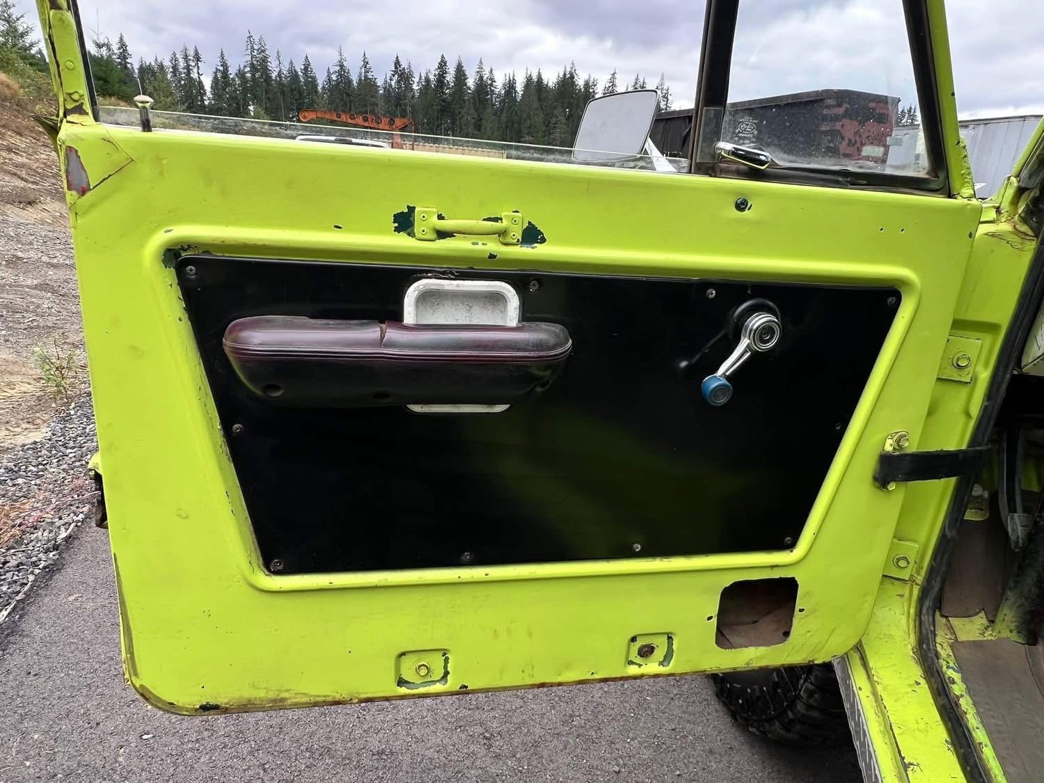 
								1970 Ford Bronco full									