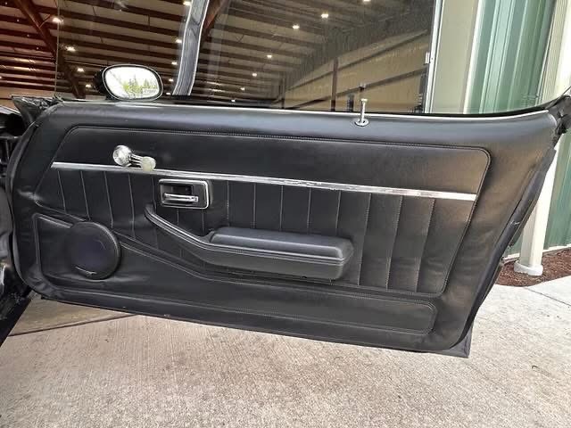 
								1980 Chevrolet Camaro Z/28 full									