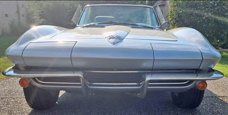 
								1965 Chevrolet Corvette full									