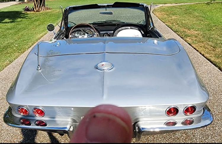 
								1965 Chevrolet Corvette full									