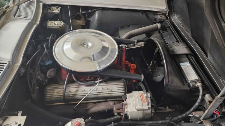 
								1965 Chevrolet Corvette full									