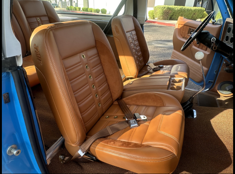 
								1974 Chevrolet K5 Blazer Custom full									