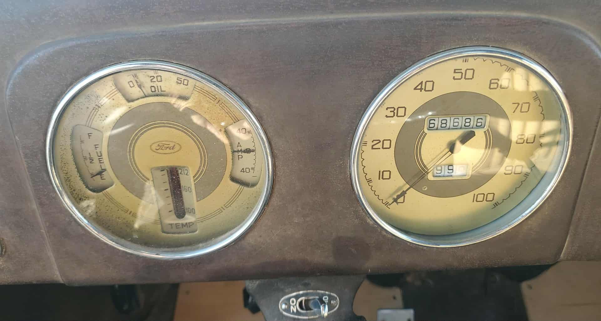 
								1937 Ford Coupe full									