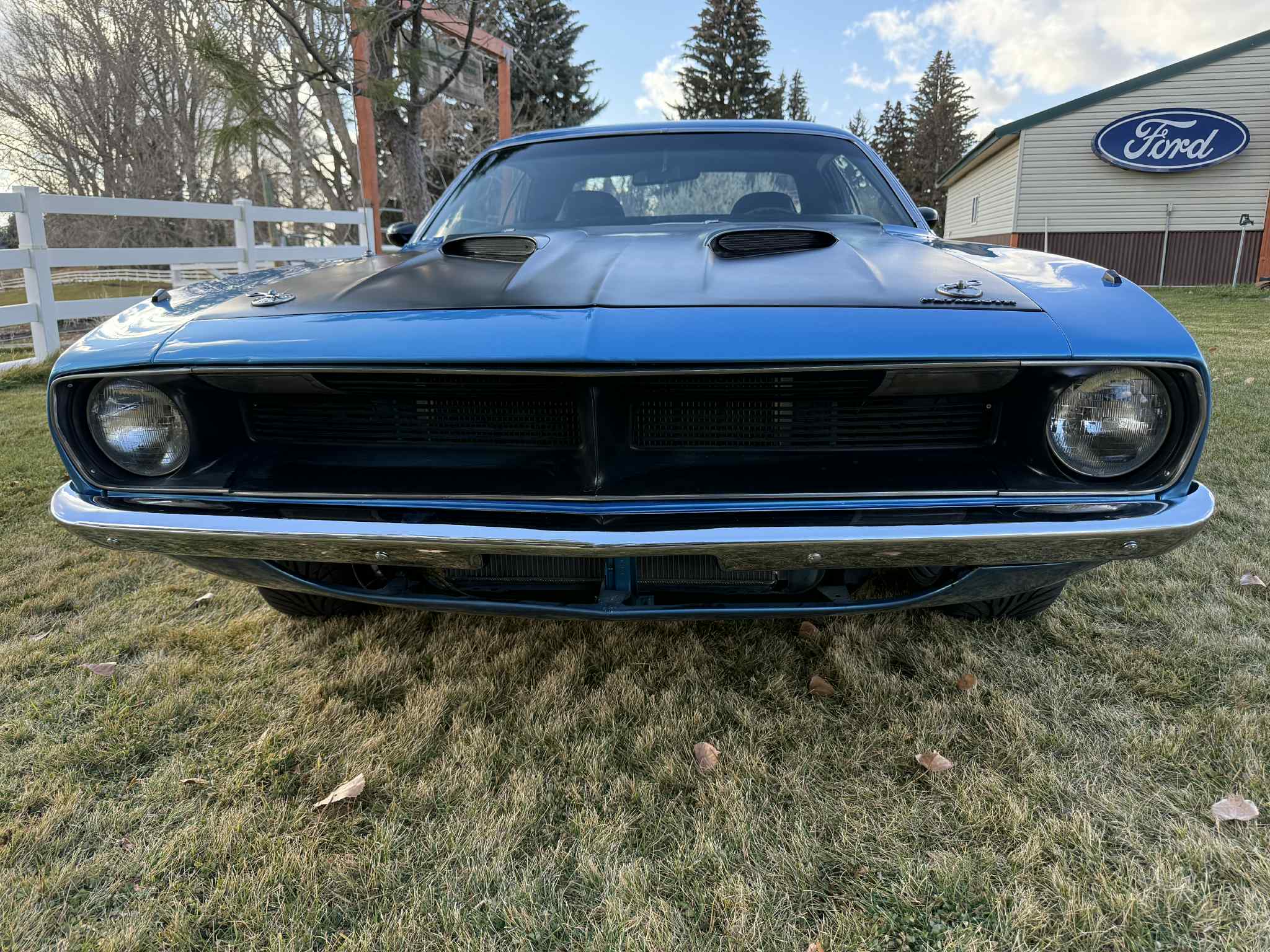 
								1970 Plymouth ‘Cuda full									
