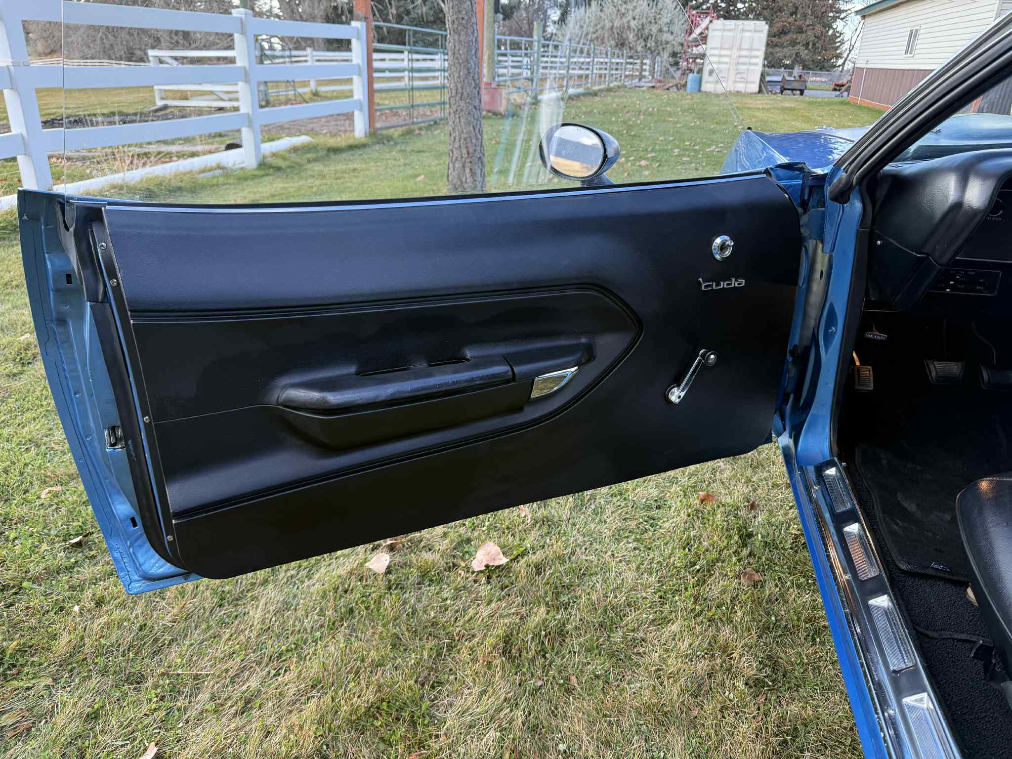 
								1970 Plymouth ‘Cuda full									