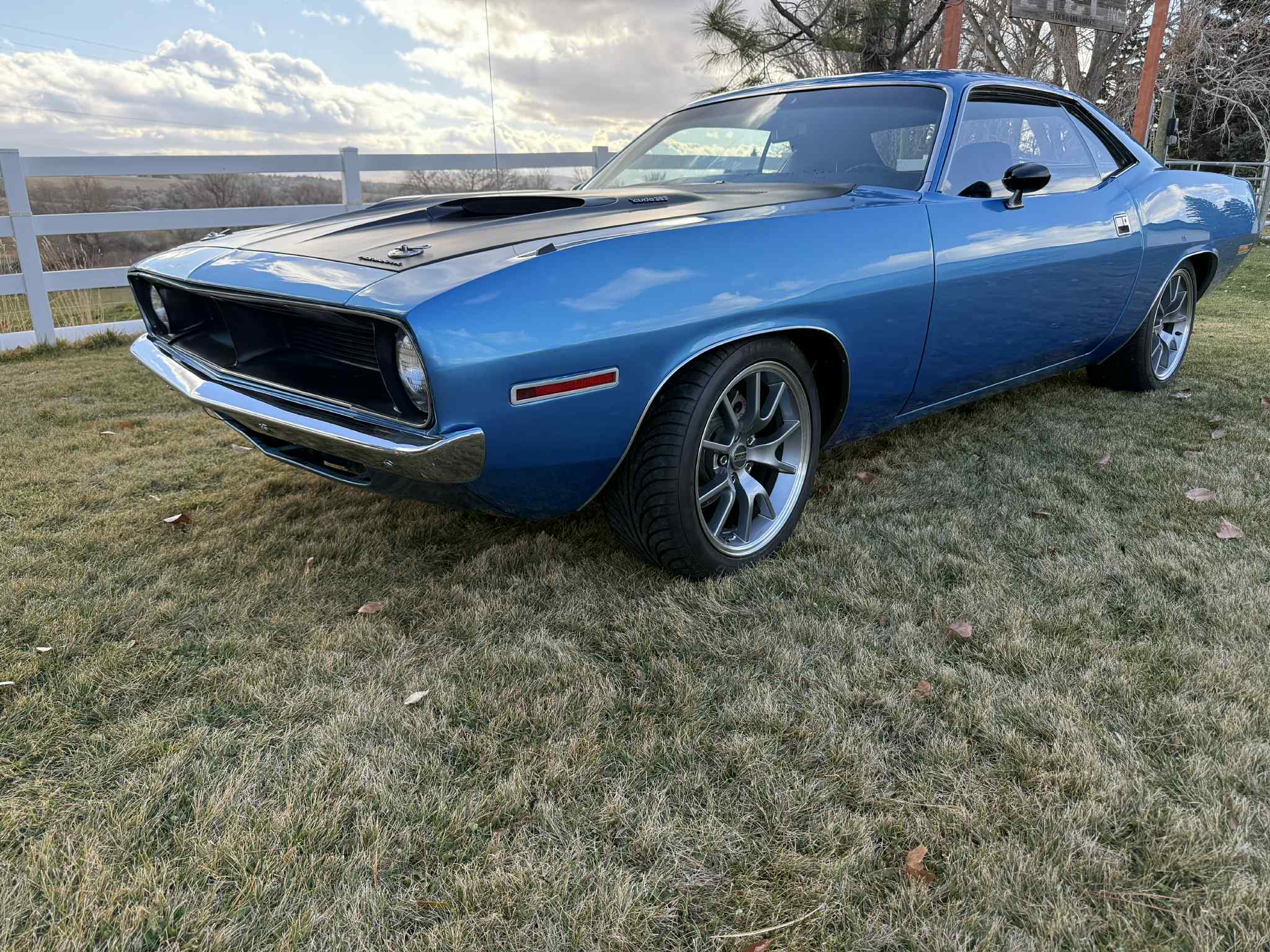 
								1970 Plymouth ‘Cuda full									
