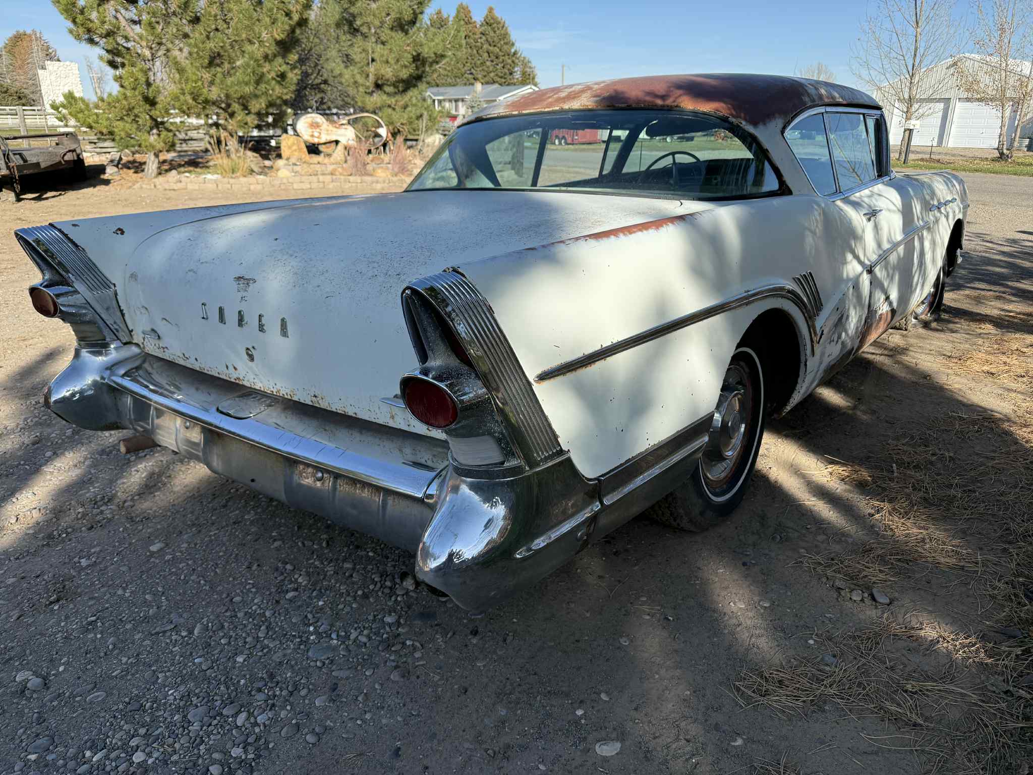 
								1957 Buick Super full									