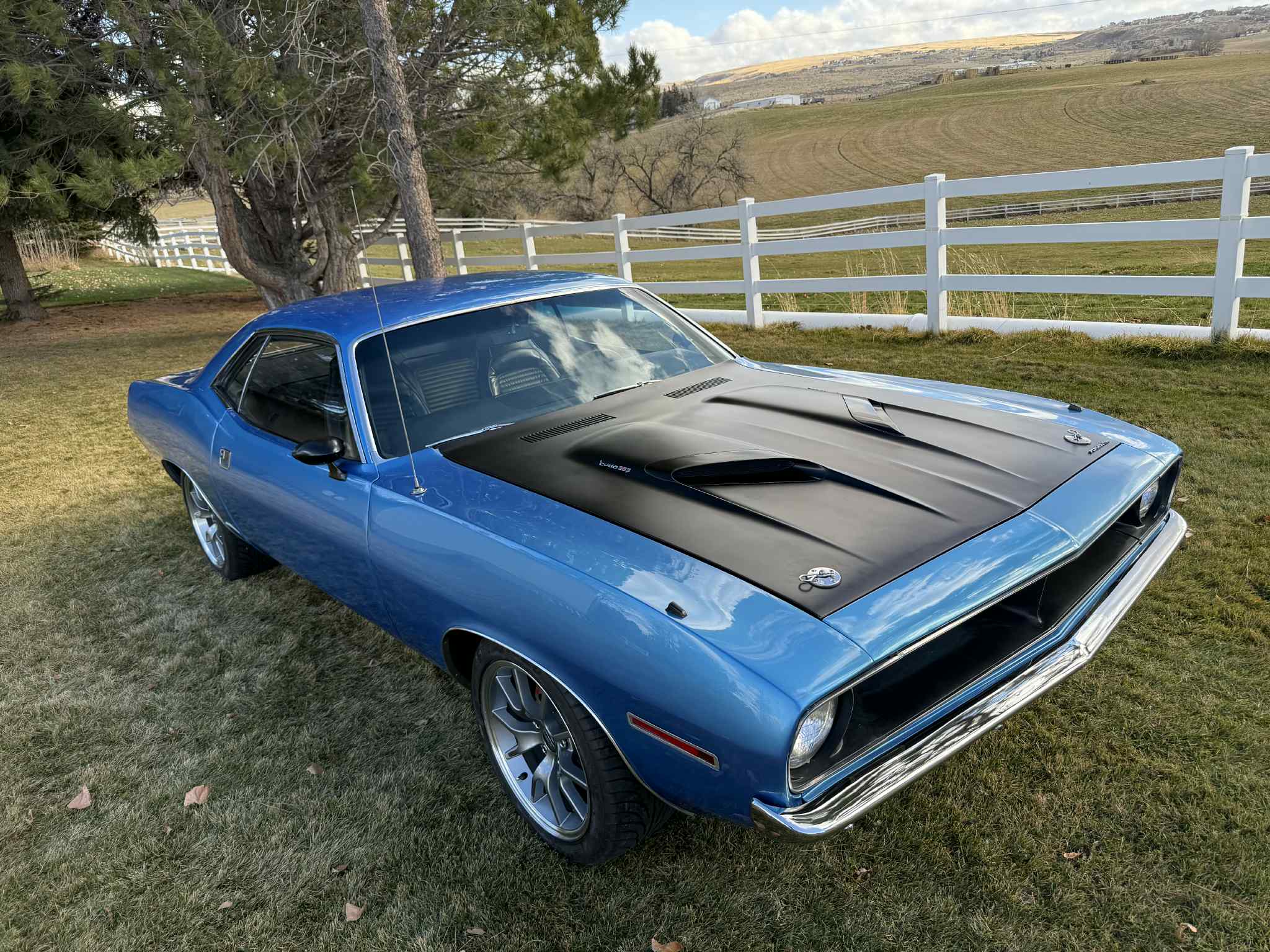 
								1970 Plymouth ‘Cuda full									