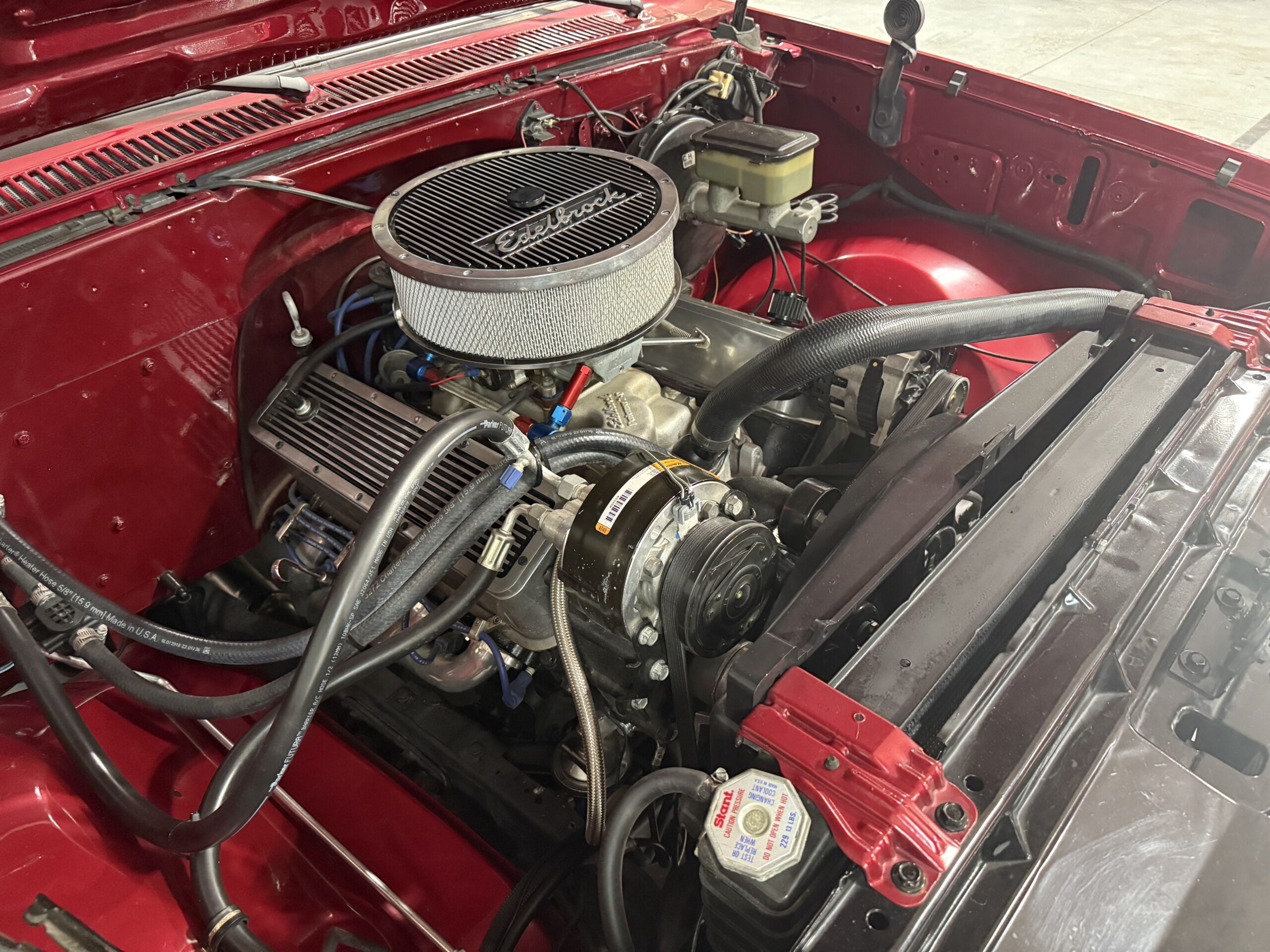 
								1982 Chevrolet C10 Stepside full									