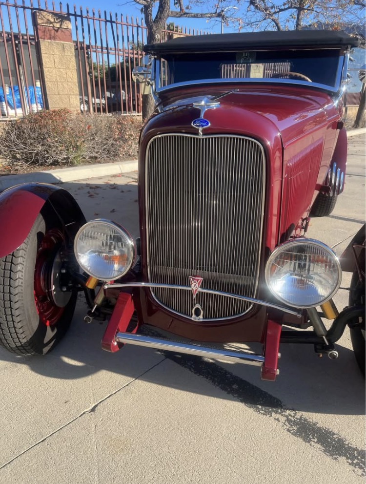 
								1932 Ford Roadster full									