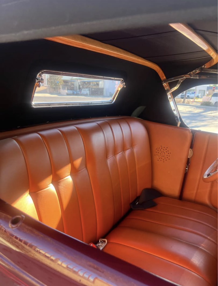 
								1932 Ford Roadster full									