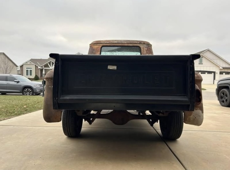 
								1958 Chevrolet 3100 full									