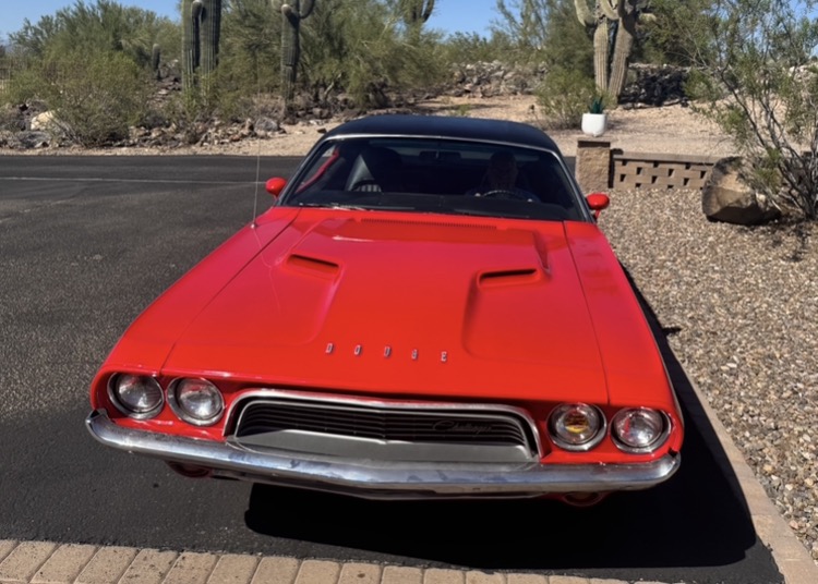 
								1974 Dodge Challenger full									