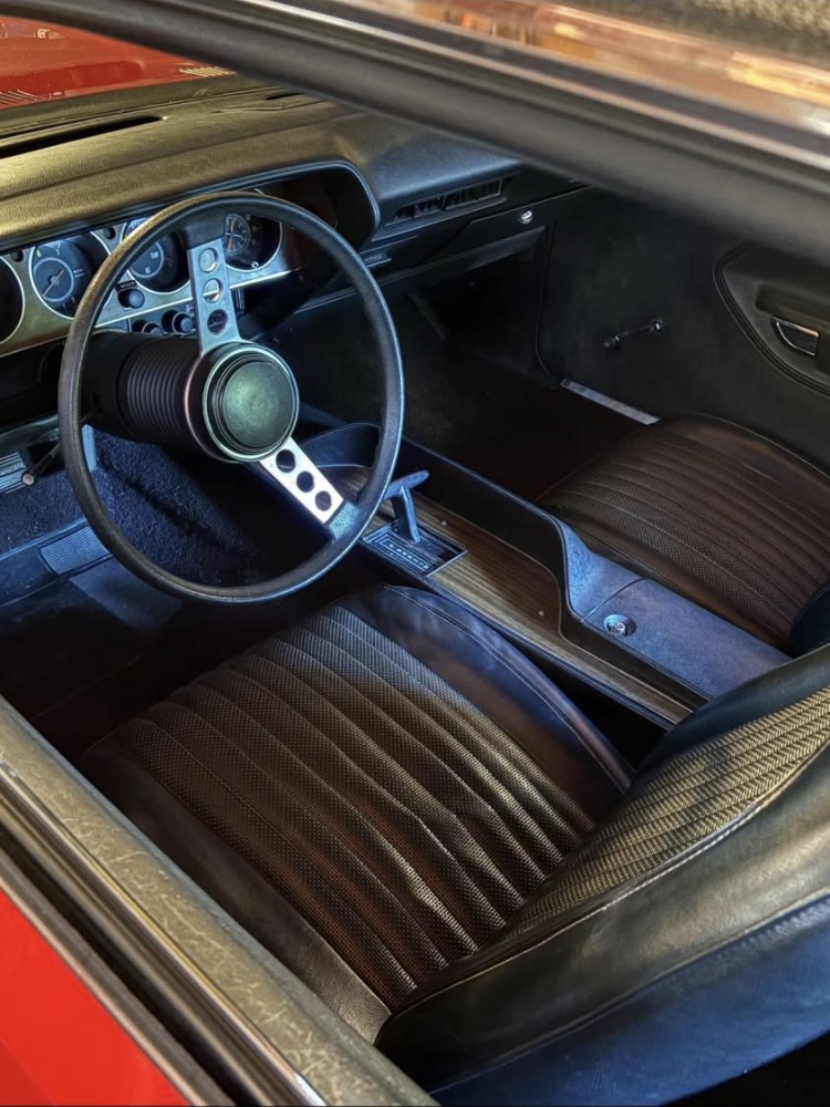 
								1973 Plymouth Barracuda full									