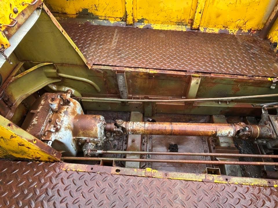 
								1944 Studebaker M29C Weasel full									
