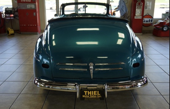 
								1946 Ford Super Deluxe Convertible full									