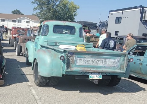 
								1954 Chevrolet Dually full									