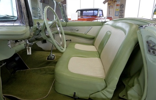 
								1956 Ford Thunderbird full									