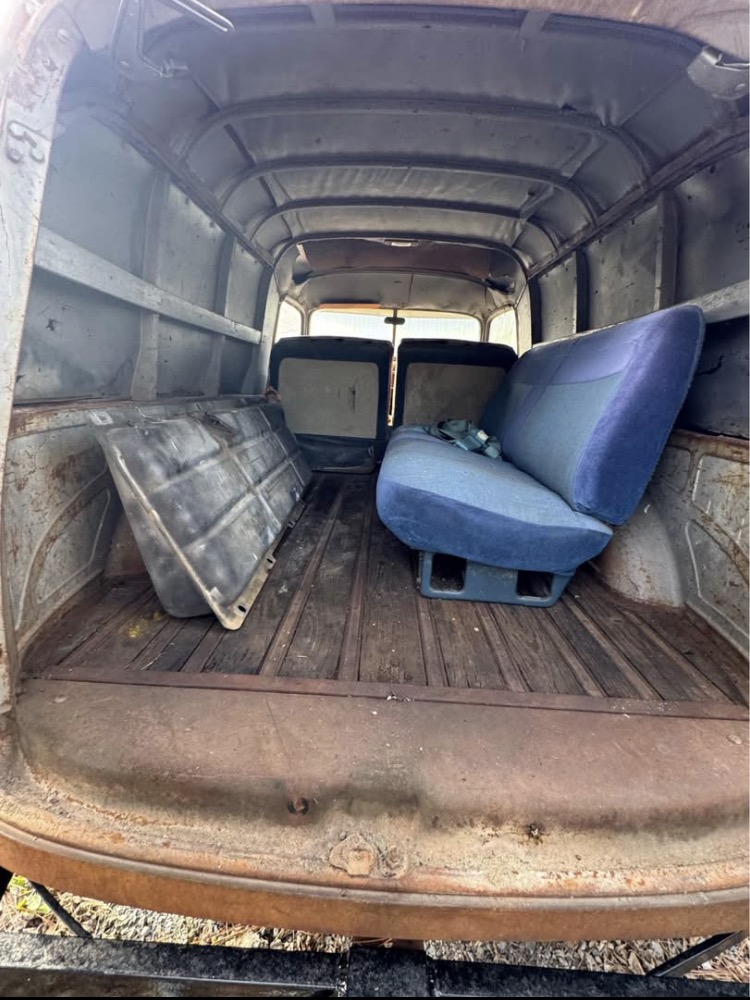 
								1948 GMC Delivery full									
