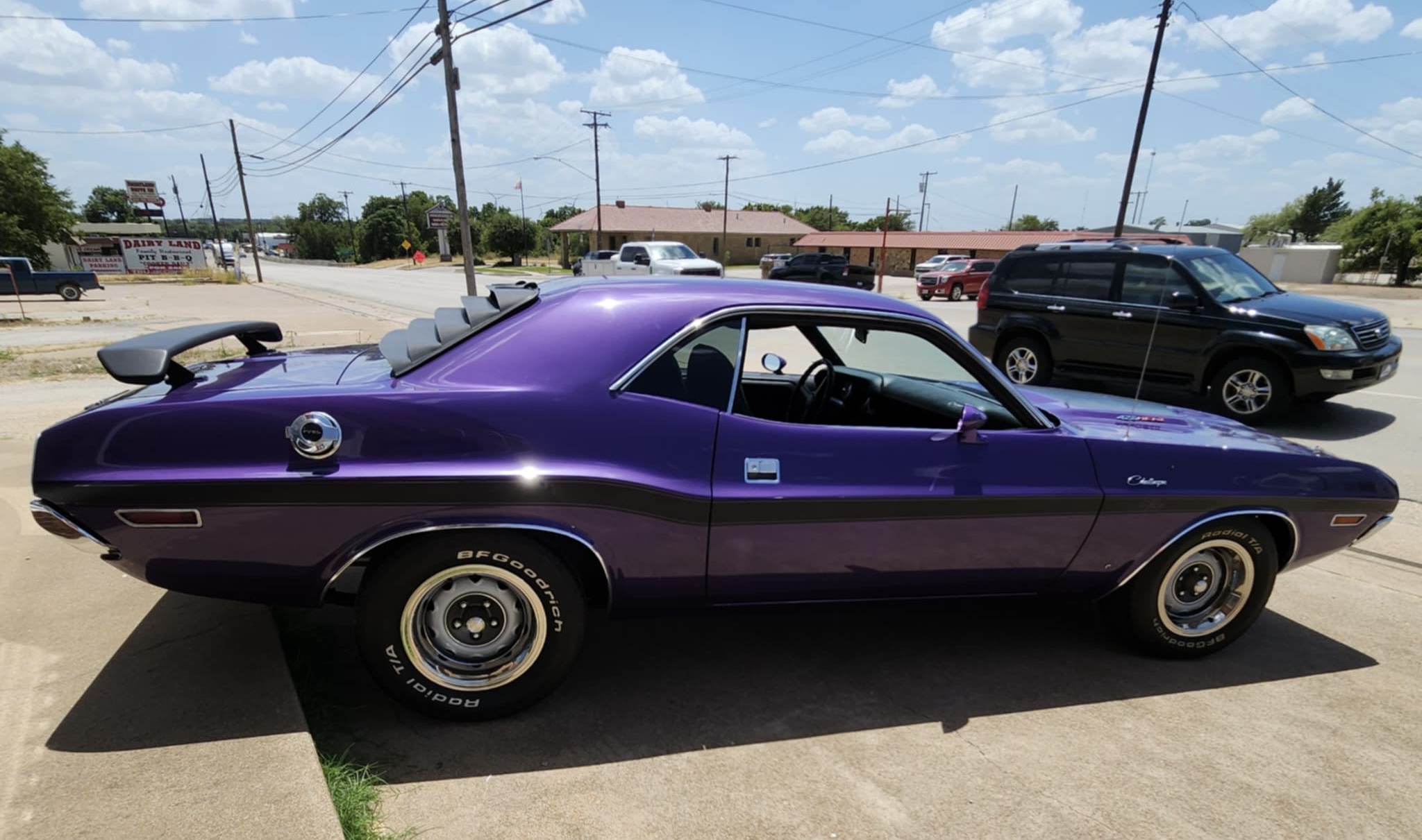 
								1970 Dodge Challenger R/T full									