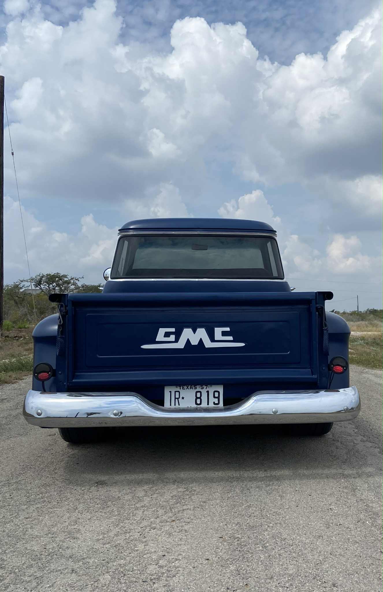 
								1957 GMC Resto-mod full									
