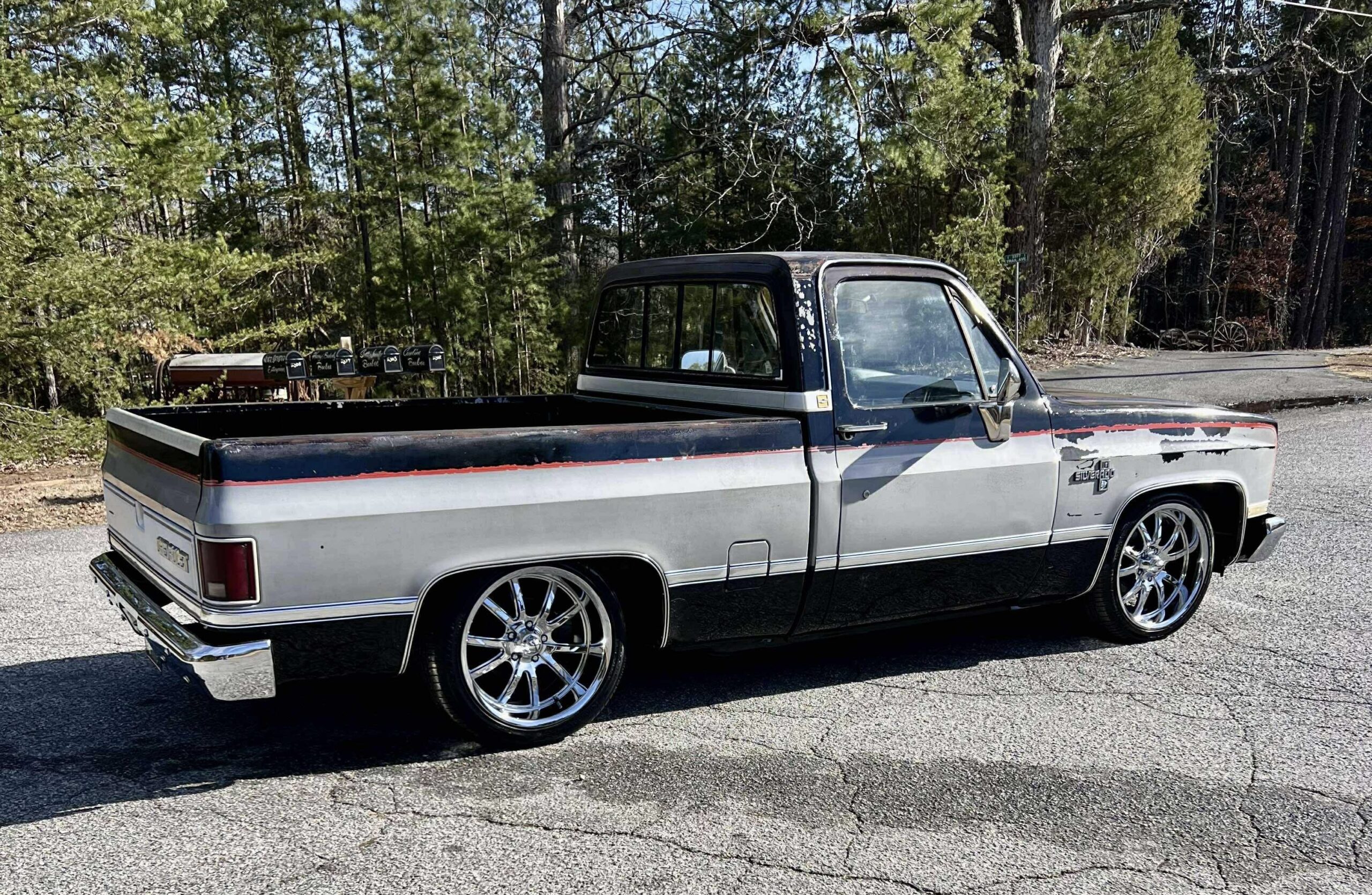 
								1986 Chevrolet C10 full									