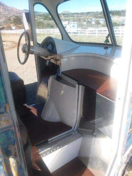 
								1961 International Harvester Metro full									