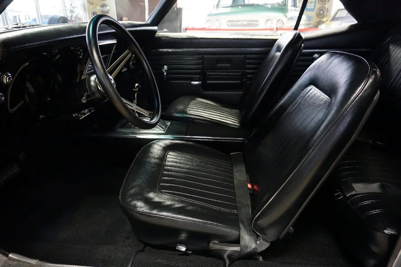 
								1968 Chevrolet Camaro full									