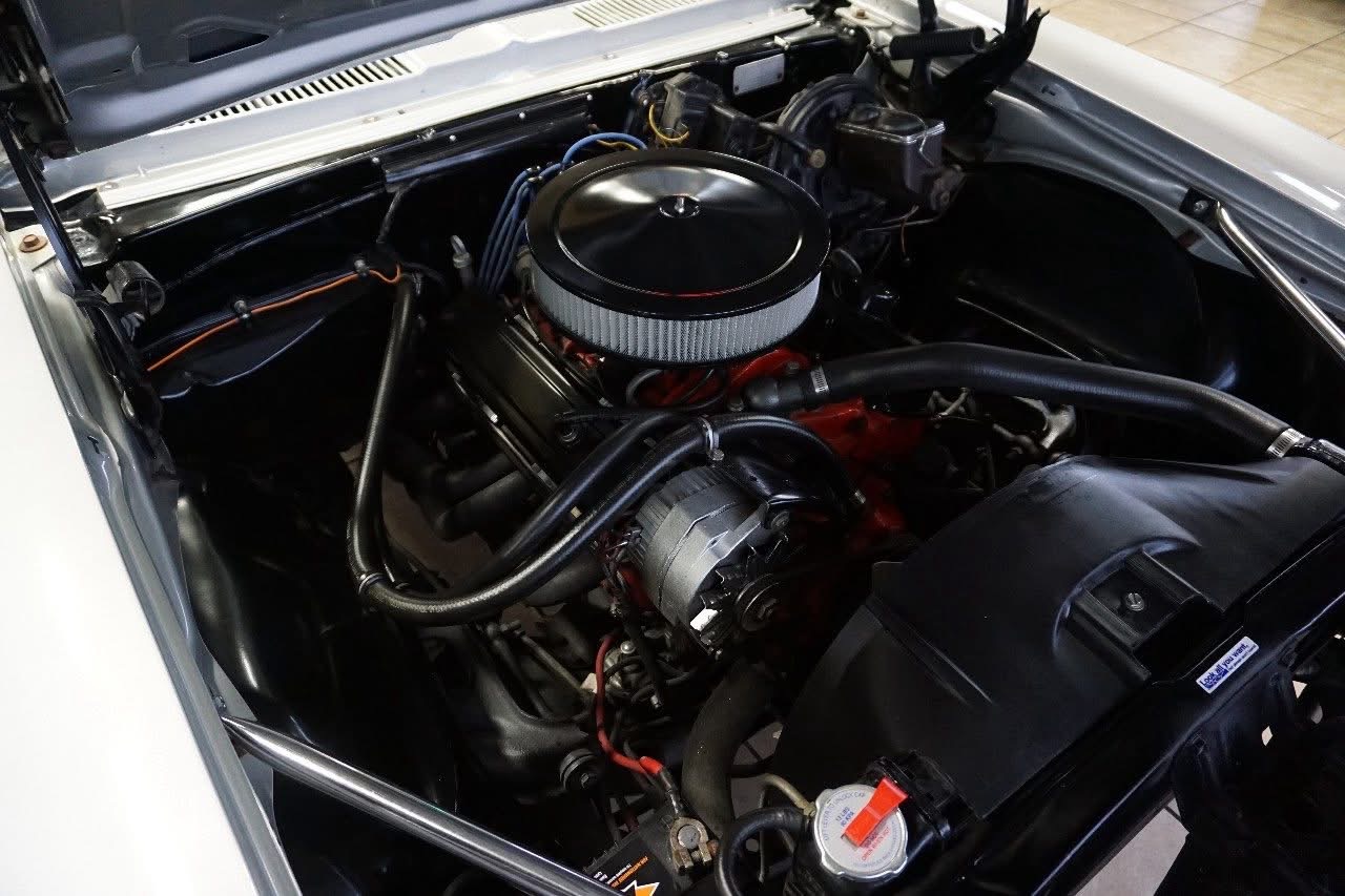 
								1968 Chevrolet Camaro full									