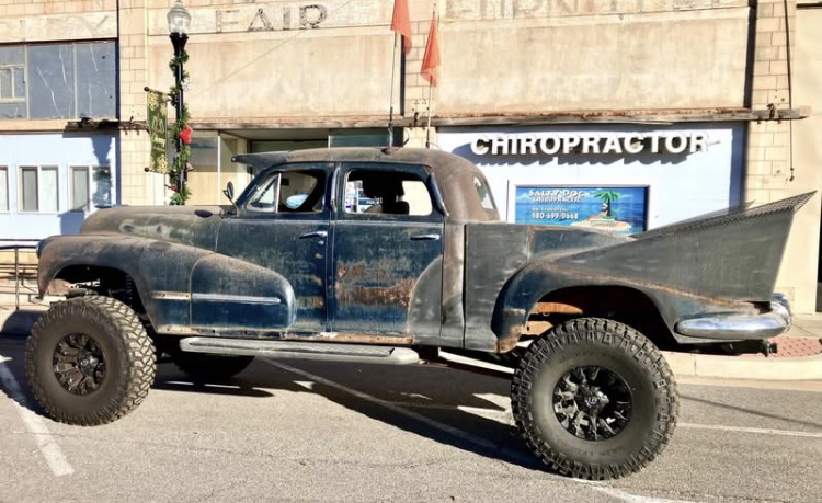 
								1948 Oldsmobile 4×4 full									