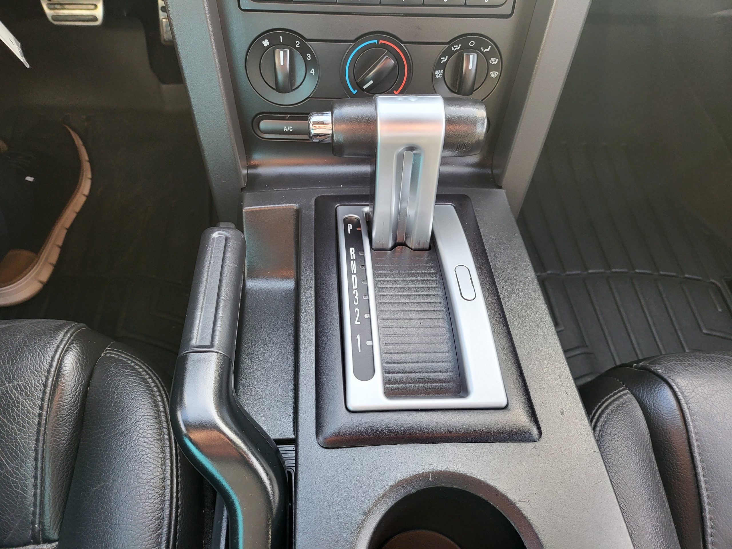 
								2007 Shelby GT-H Convertible full									