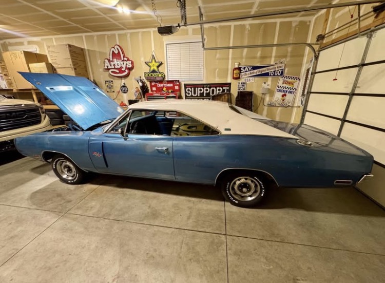 
								1970 Dodge Charger RT/SE full									