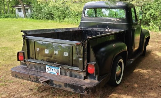 
								1955 Ford F100 Rat Rod full									