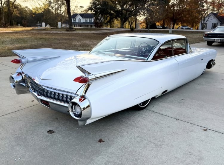 
								1959 Cadillac Series 62 full									