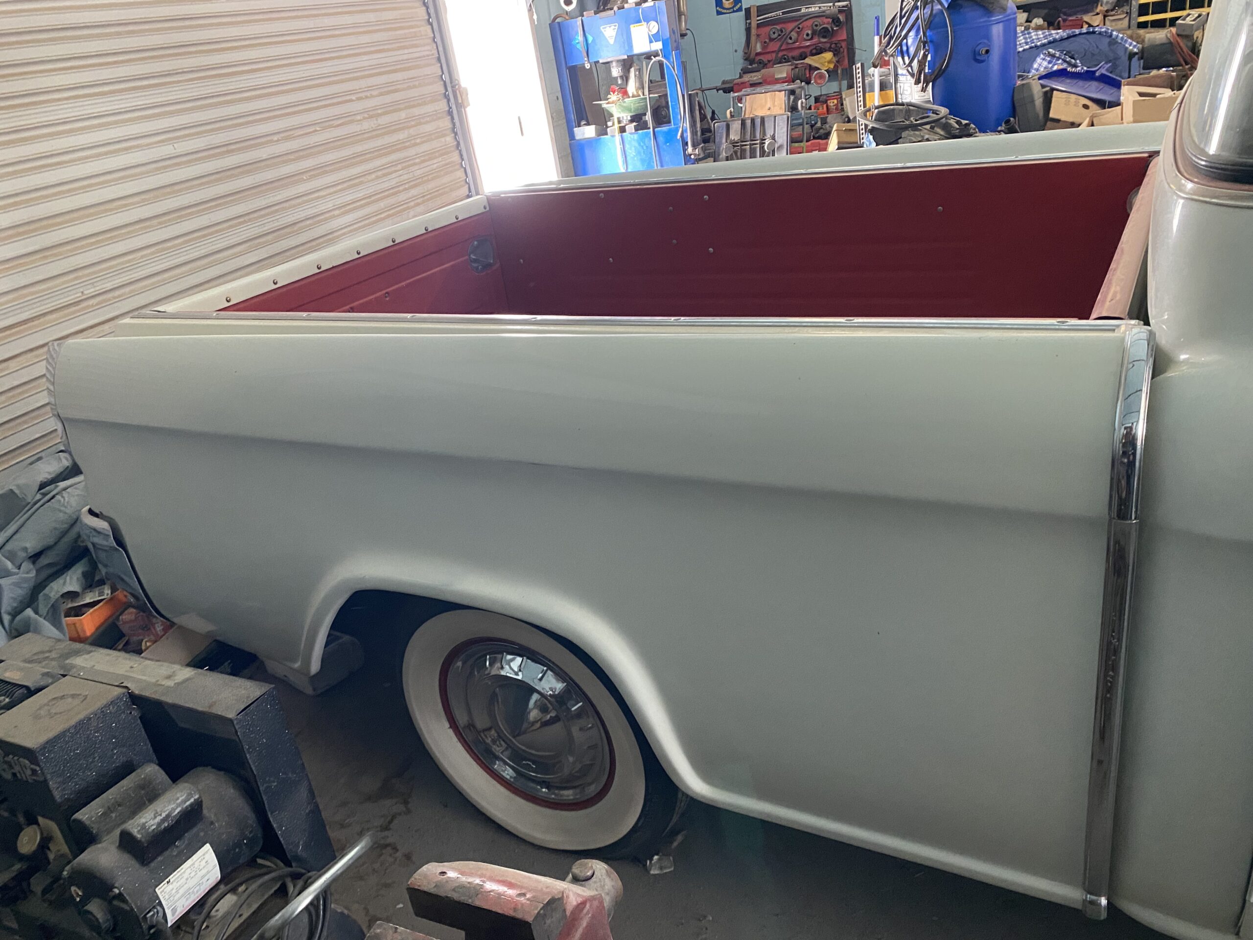 
								1955 Chevrolet Cameo Pickup full									