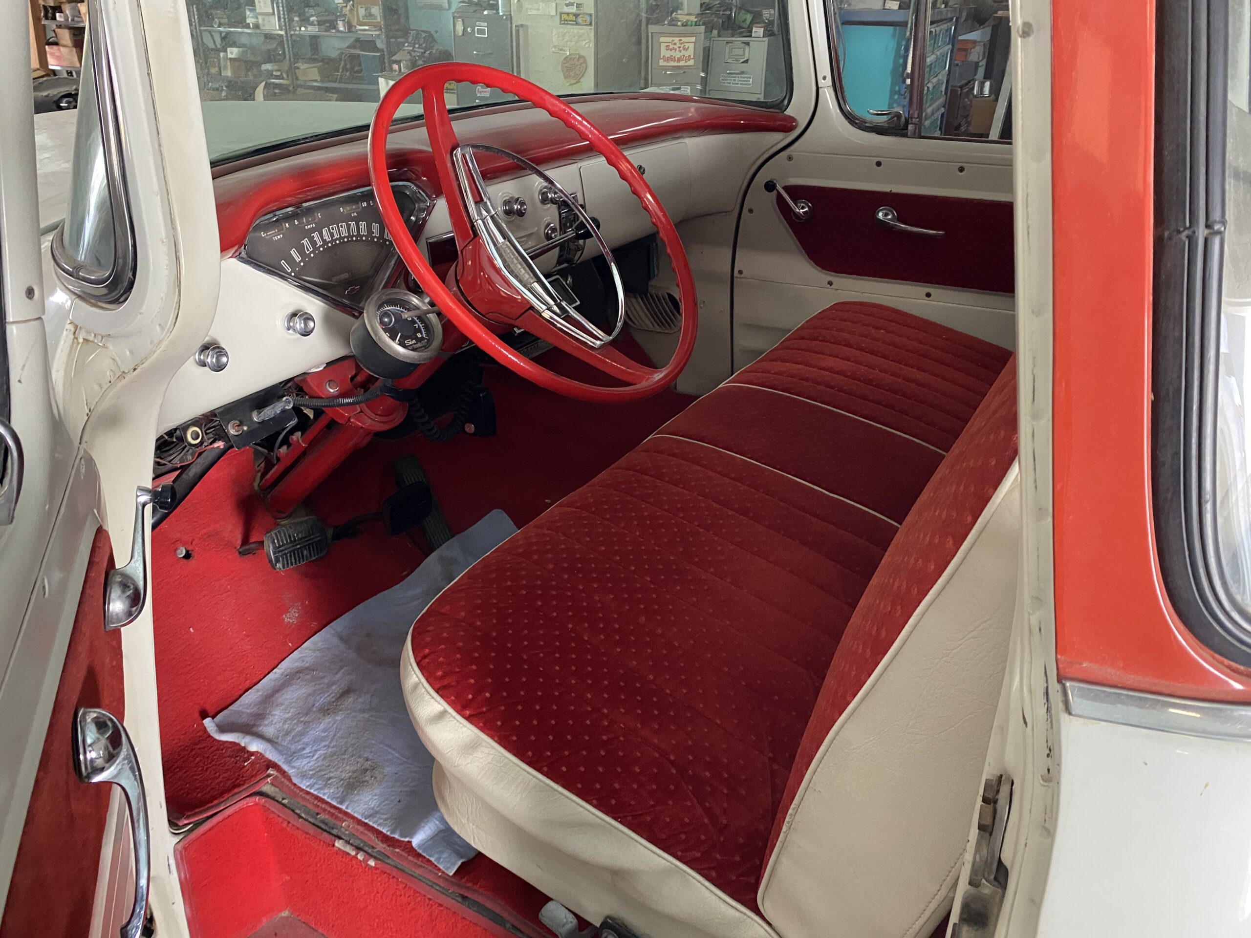 
								1955 Chevrolet Cameo Pickup full									