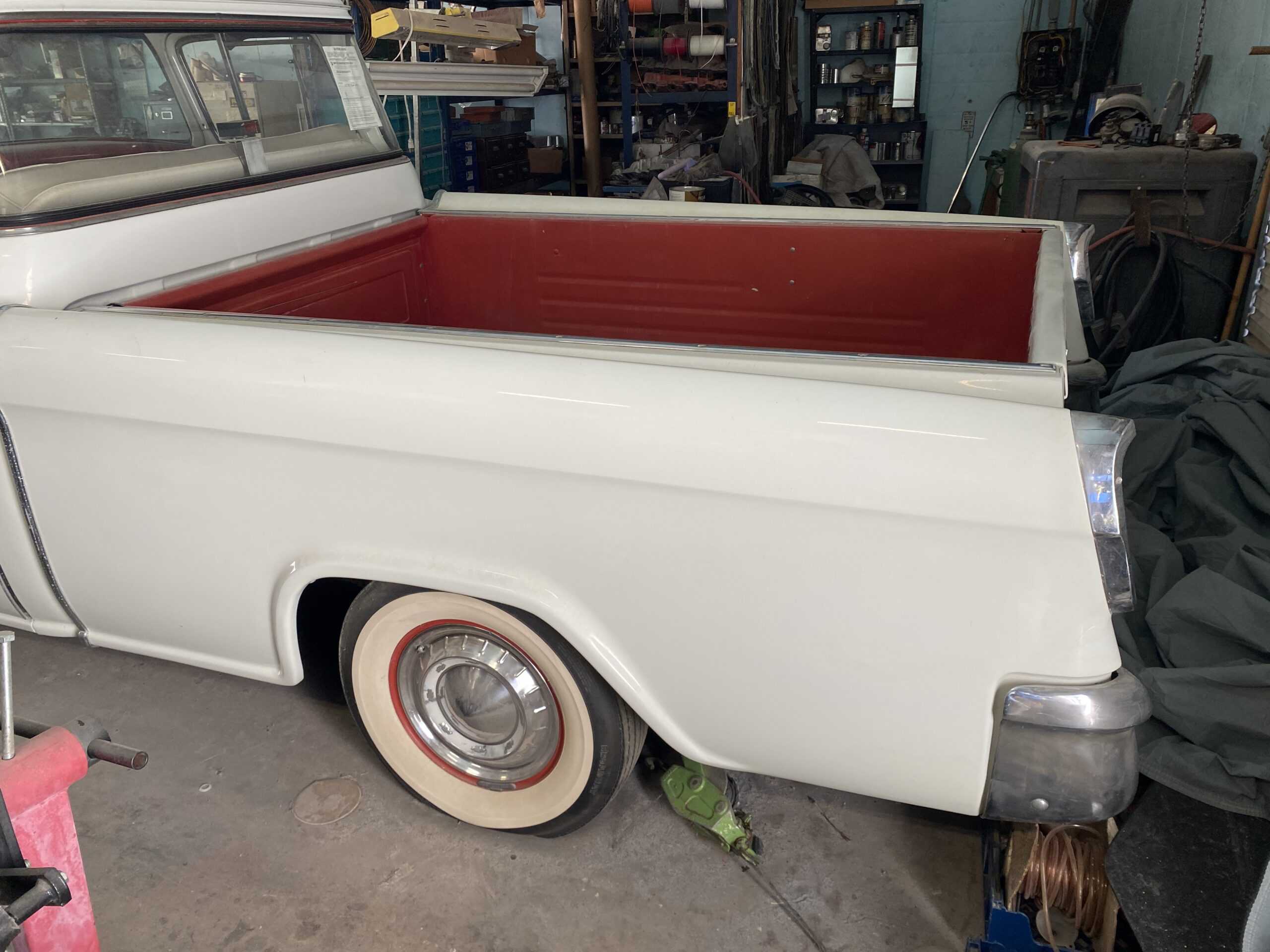 
								1955 Chevrolet Cameo Pickup full									